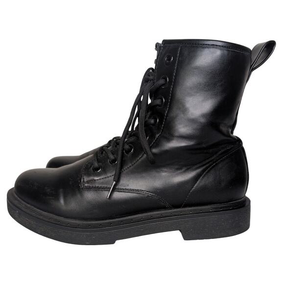 Chunky Black Combat Boots Men 9 Grunge Goth Punk 90s Y2K Workwear Slip Resistant - Picture 2 of 9